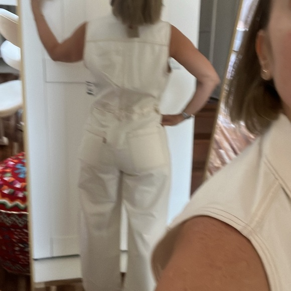 Levi’s off white jumper size medium NWT - Picture 3 of 12